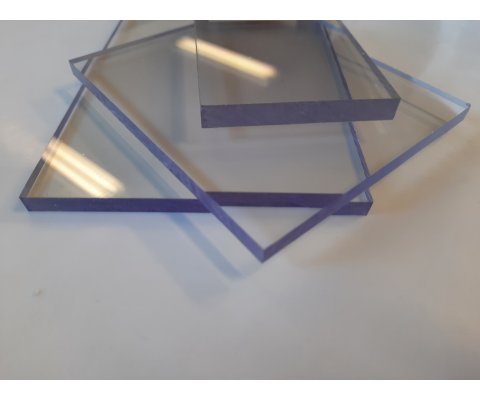 Polykarbonát plný rovný 3mm, 1525 x 2050mm, čirý, 2xUV