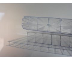 Komůrkový polykarbonát rovný 5X, 16mm, čirá, UV