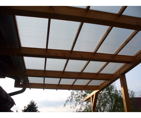 Komůrkový polykarbonát rovný ECO 2W, 10mm, čirá, 2xUV